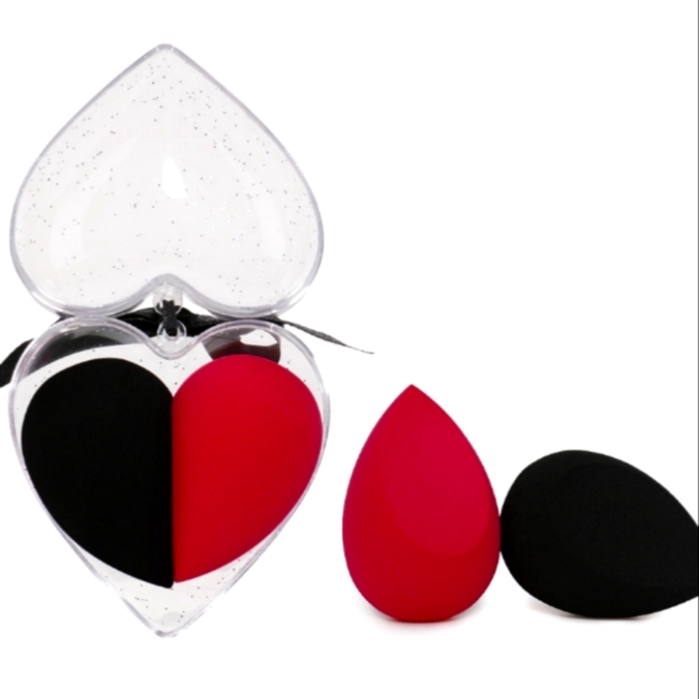 2 Piece Makeup Sponge Heart Set